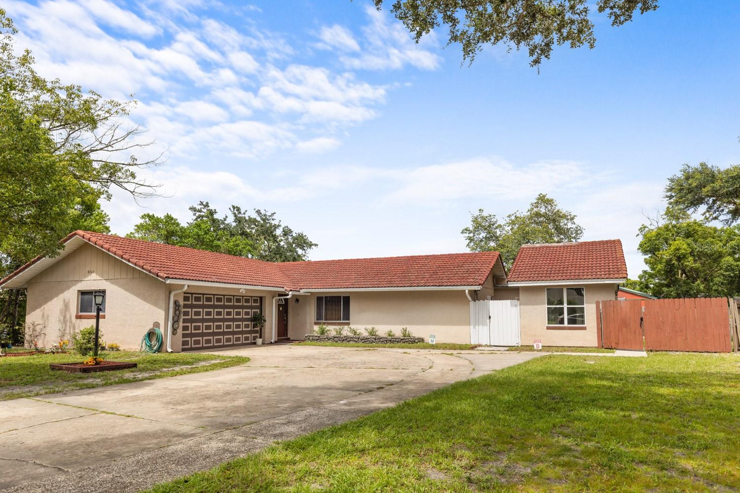 Foto de propiedad en 8243 PAMLICO ST ORLANDO con MLS# O6423802