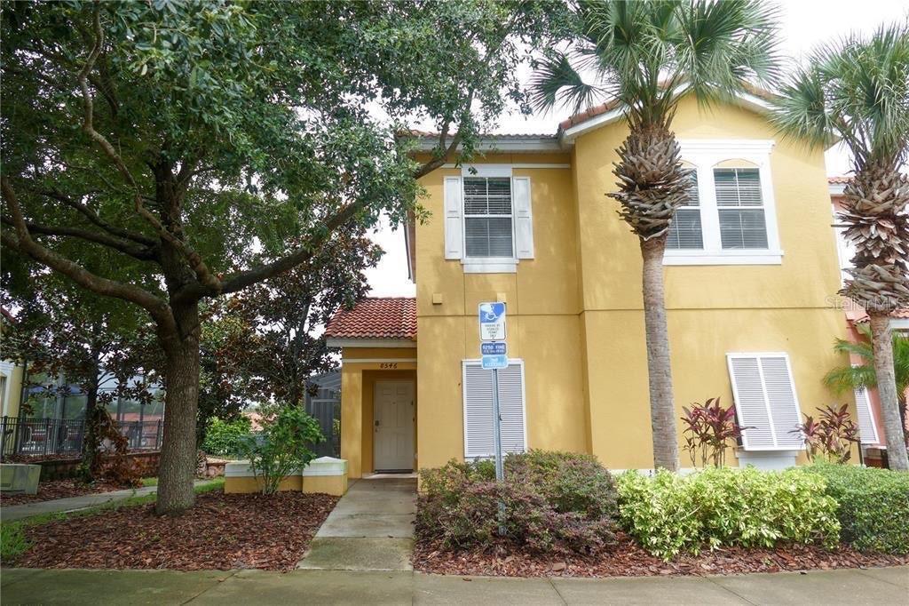 Foto de propiedad en 8546 BAY LILLY LOOP KISSIMMEE con MLS# O6424476