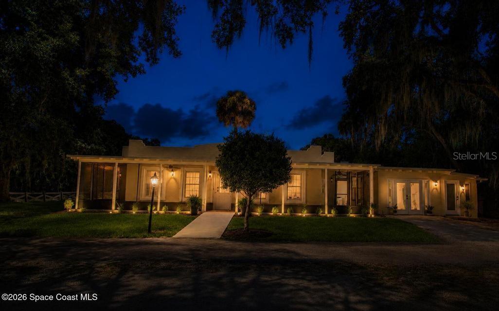 Foto de propiedad en 140 BELLEWOOD ST TITUSVILLE con MLS# O6424562