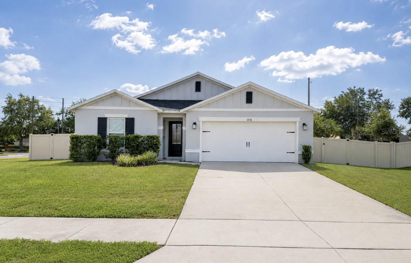 Foto de propiedad en 1378 PARK LEAH CIR APOPKA con MLS# O6424887