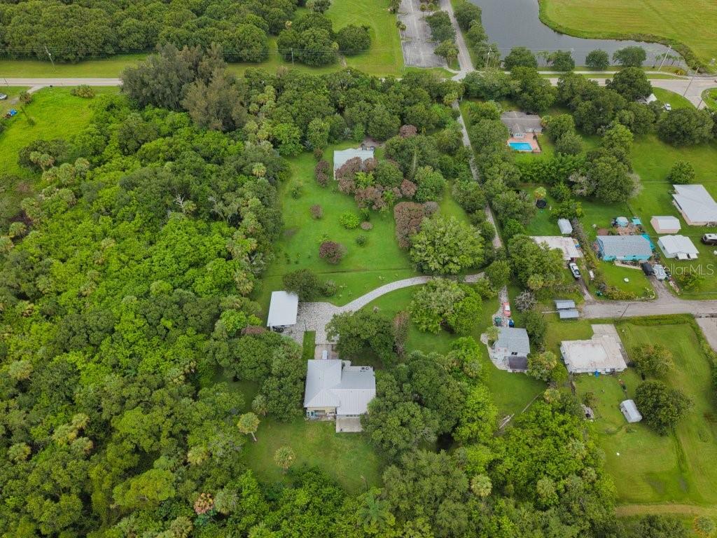 En Venta 711 S 21ST ST, FORT PIERCE, FL 34950
