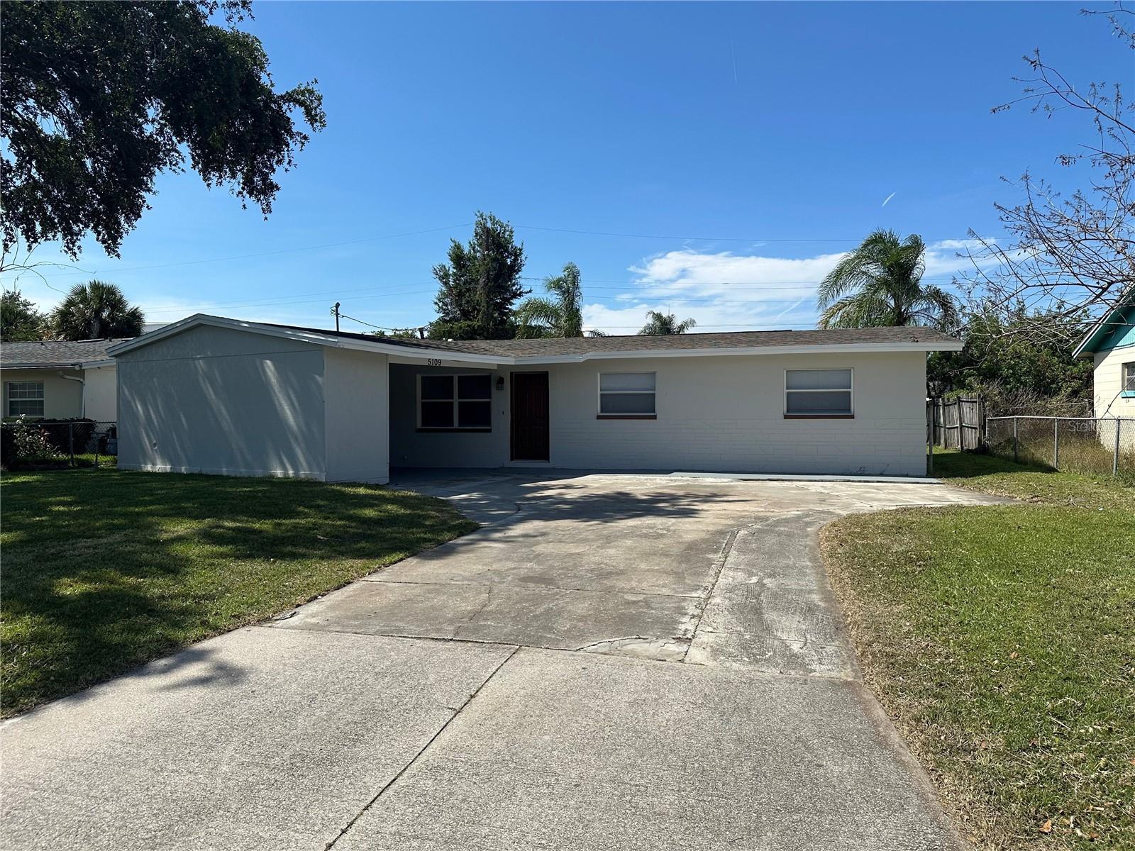 Foto de propiedad en 5109 PUEBLO ST ORLANDO con MLS# O6425710