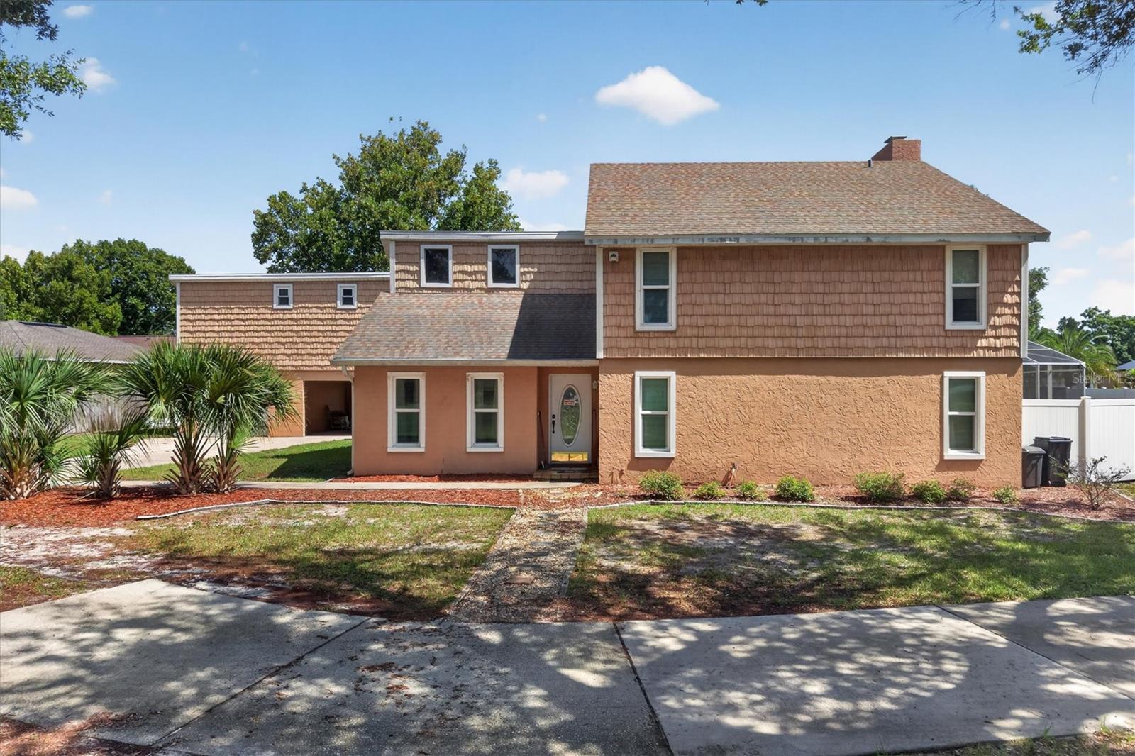 Foto de propiedad en 1720 SUNSET VIEW CIR APOPKA con MLS# O6425782