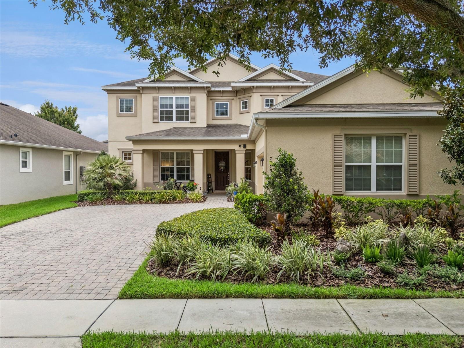 Foto de propiedad en 7773 MINUTEMEN LOOP WINTER GARDEN con MLS# O6425792