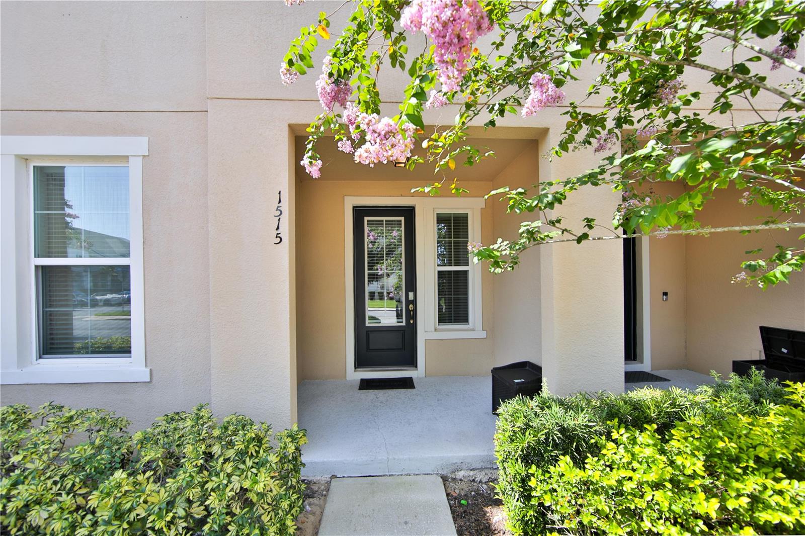 Foto de propiedad en 1515 CAREY PALM CIR KISSIMMEE con MLS# O6425829