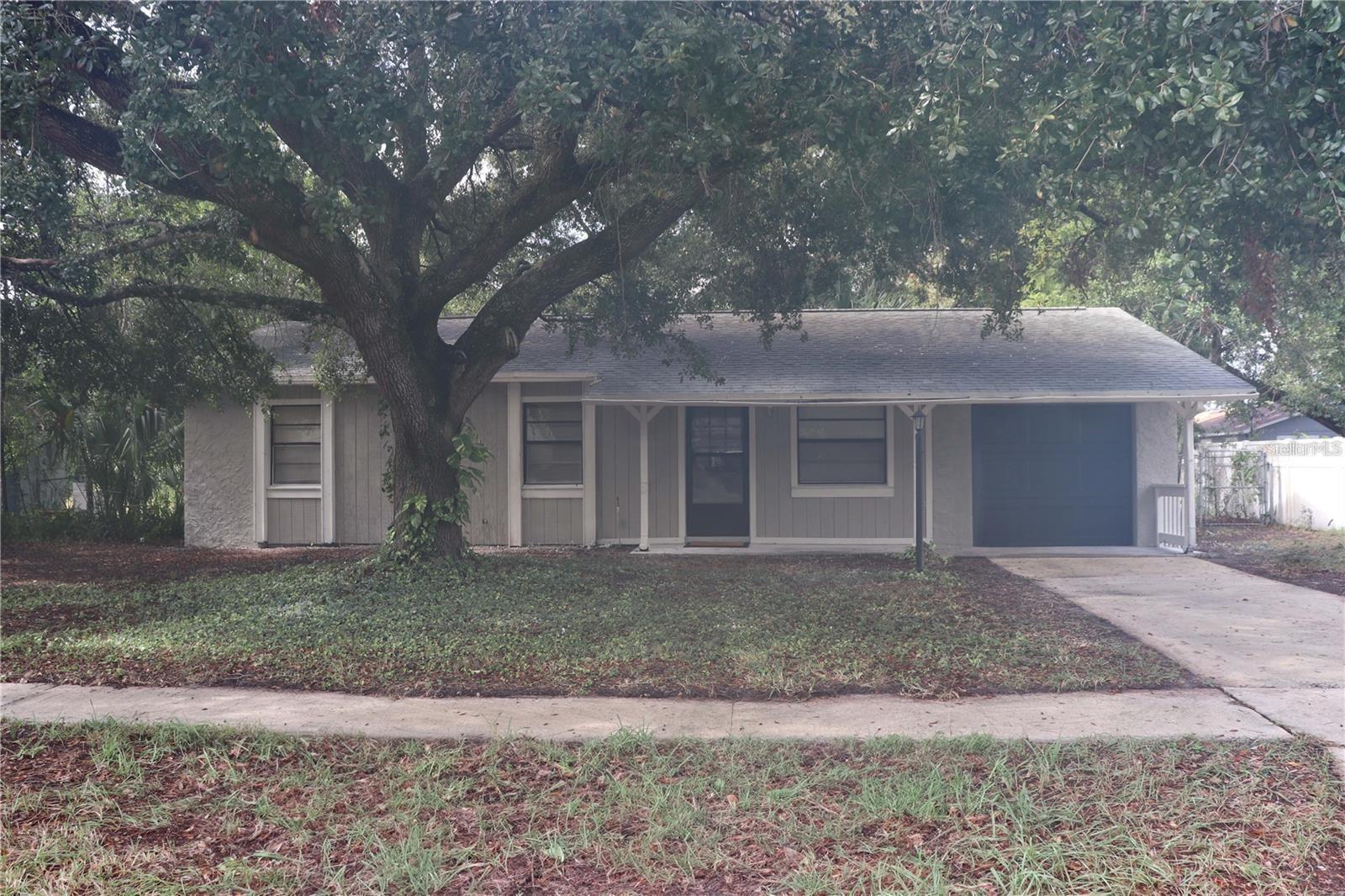 Foto de propiedad en 1604 STARFIRE LN OCOEE con MLS# O6425942