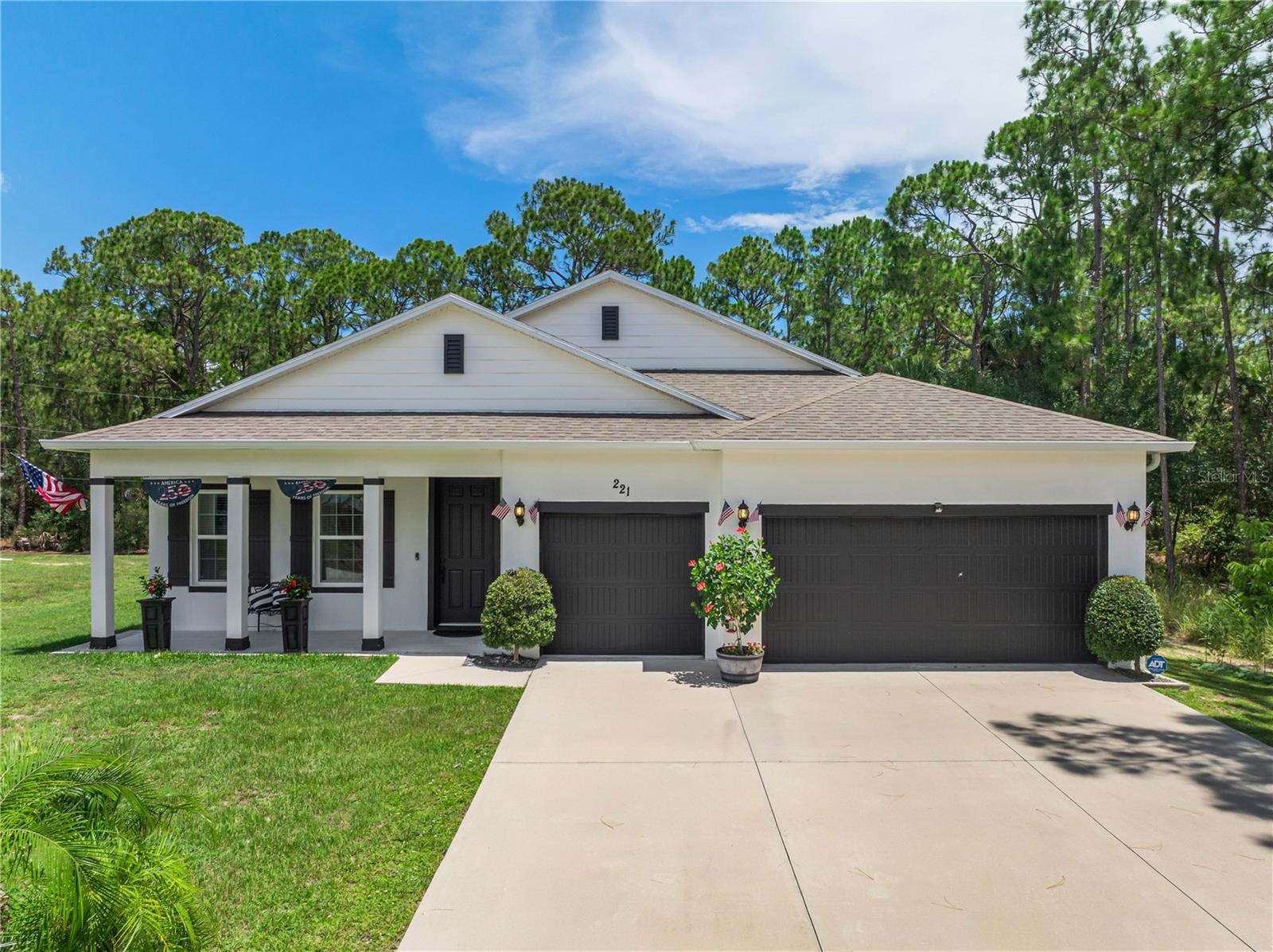 Foto de propiedad en 221 FALLS CHURCH ST SW PALM BAY con MLS# O6426010