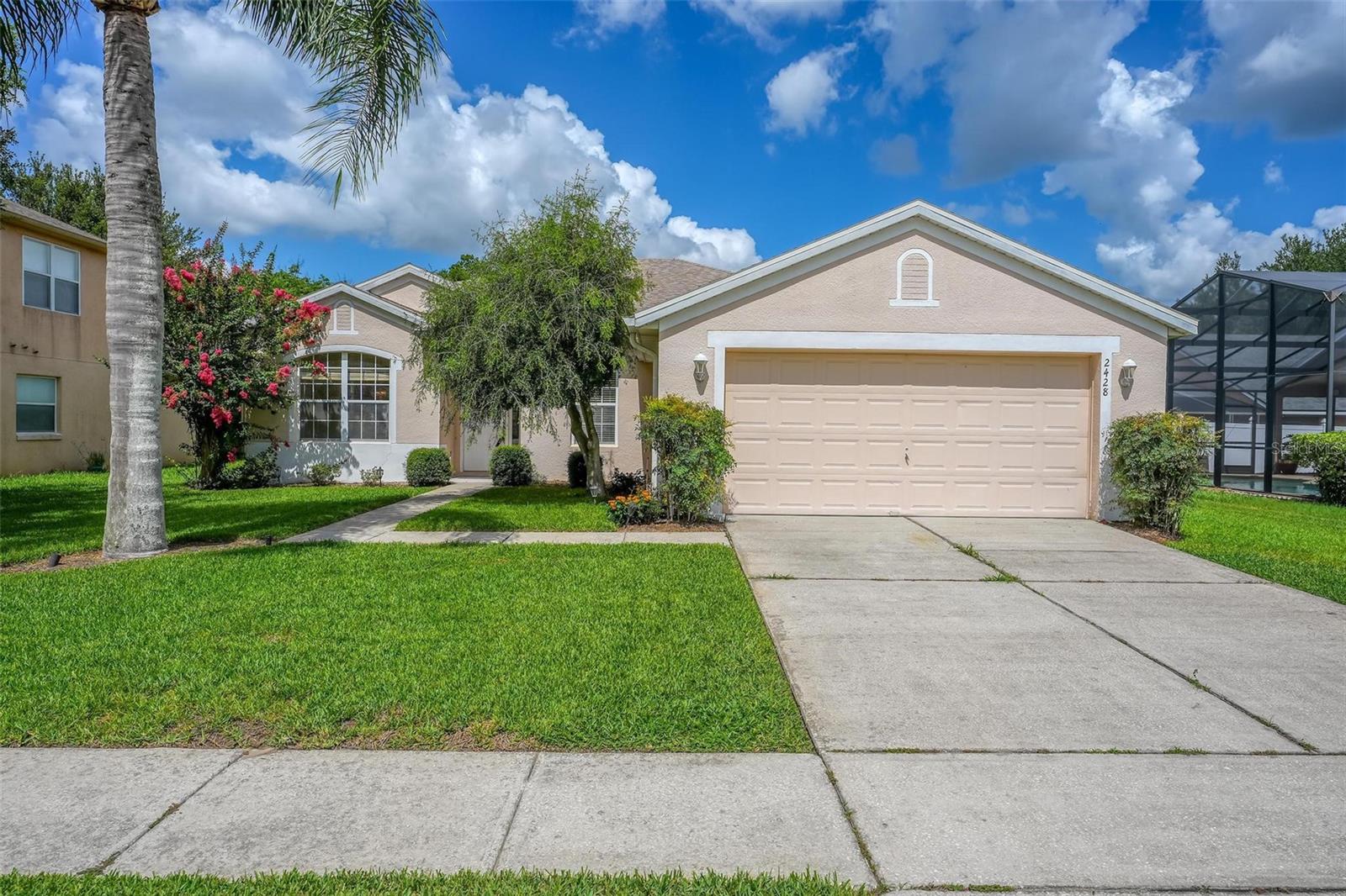 Foto de propiedad en 2428 WALNUT HEIGHTS RD APOPKA con MLS# O6426315
