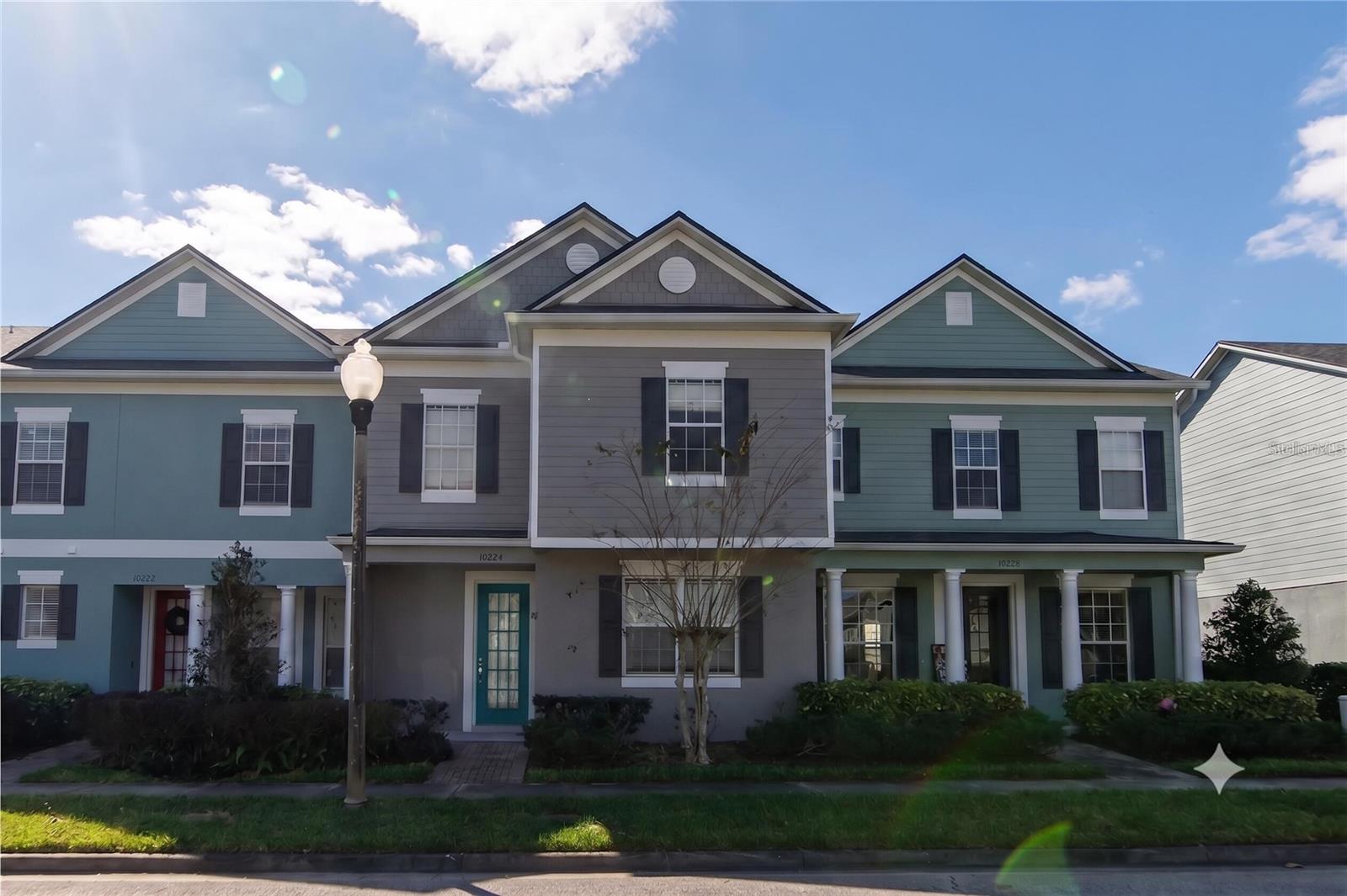 Foto de propiedad en 10158 RIDGEBLOOM AVE ORLANDO con MLS# O6426708