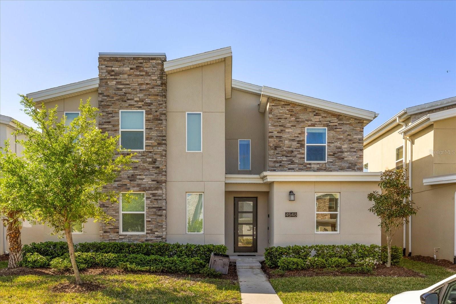 Foto de propiedad en 4548 TARGET BLVD KISSIMMEE con MLS# O6427050