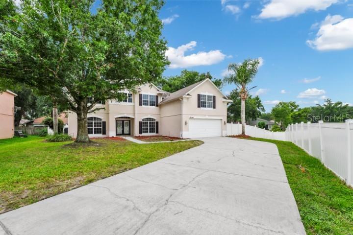 Foto de propiedad en 1889 POMEGRANATE CT OCOEE con MLS# O6427129