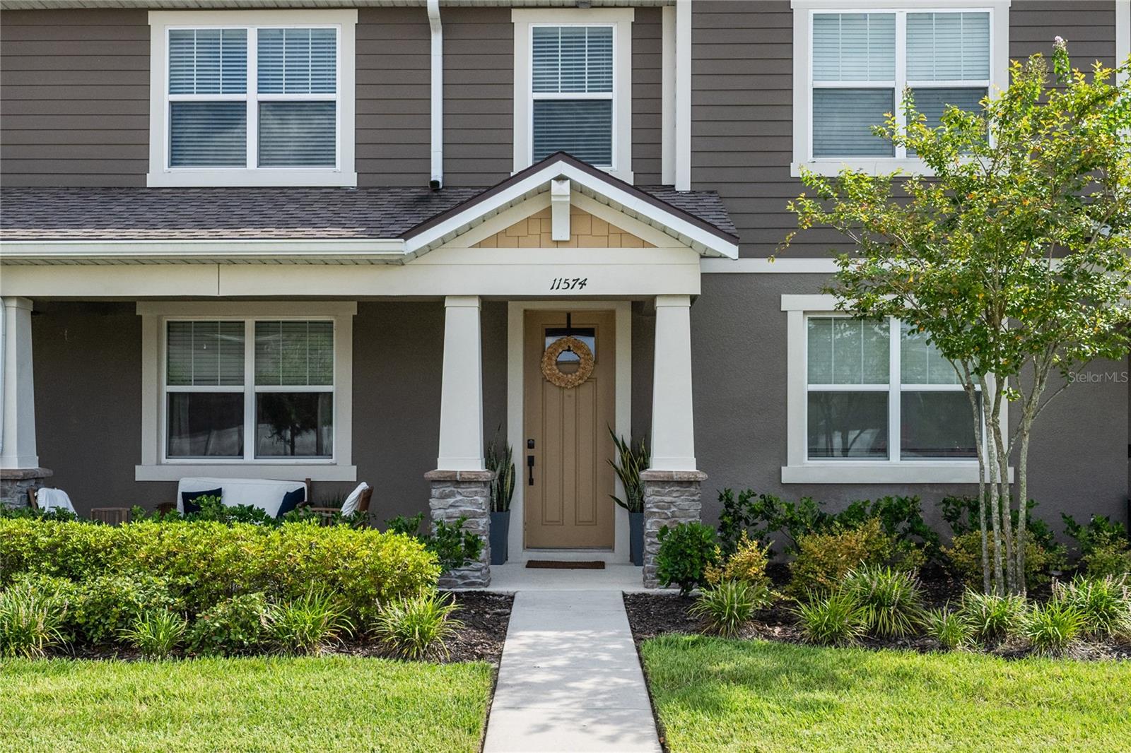 Foto de propiedad en 11574 BUOY POINT PL ORLANDO con MLS# O6427162