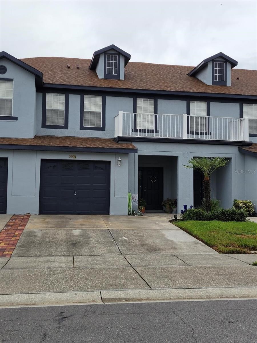Foto de propiedad en 2904 GRAFTON DR KISSIMMEE con MLS# O6427198
