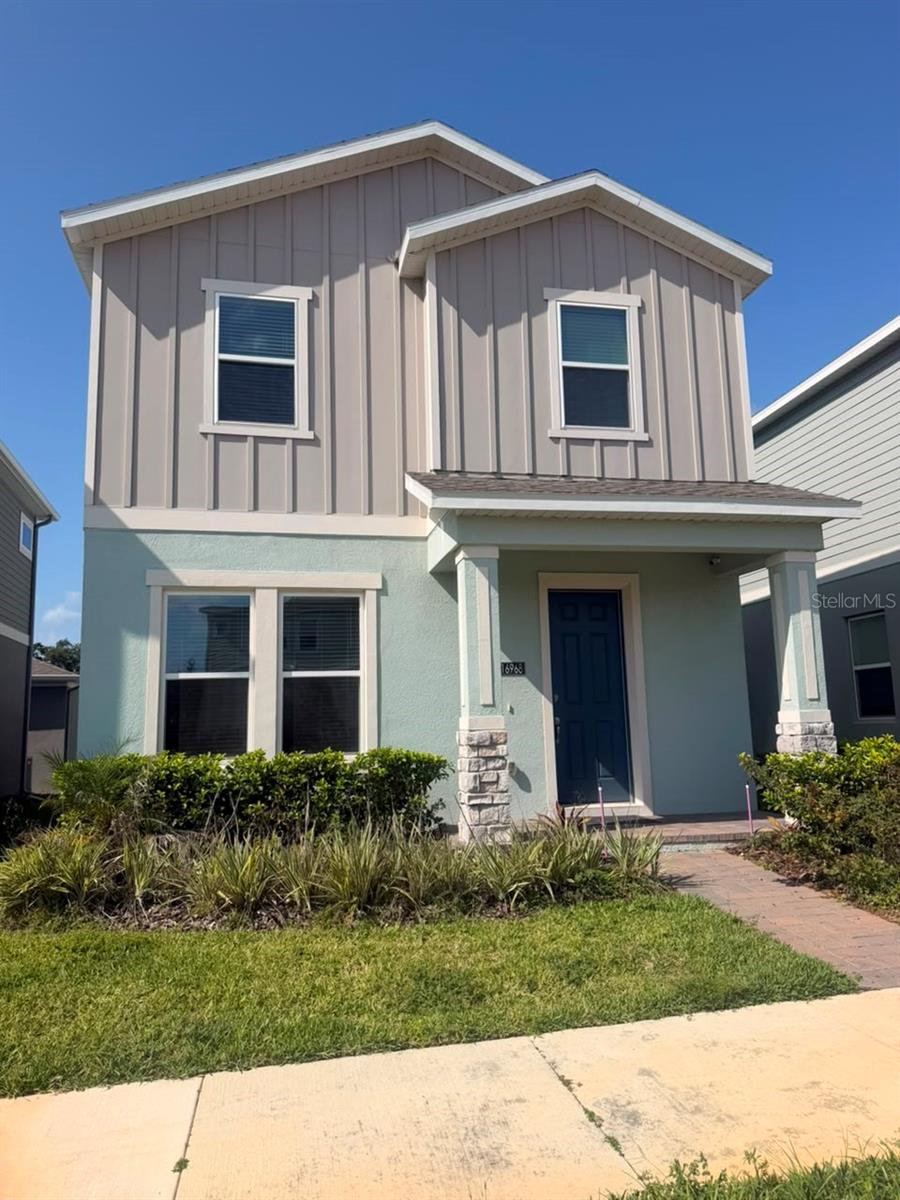 Foto de propiedad en 16968 HAMLIN OASIS LOOP WINTER GARDEN con MLS# O6427350