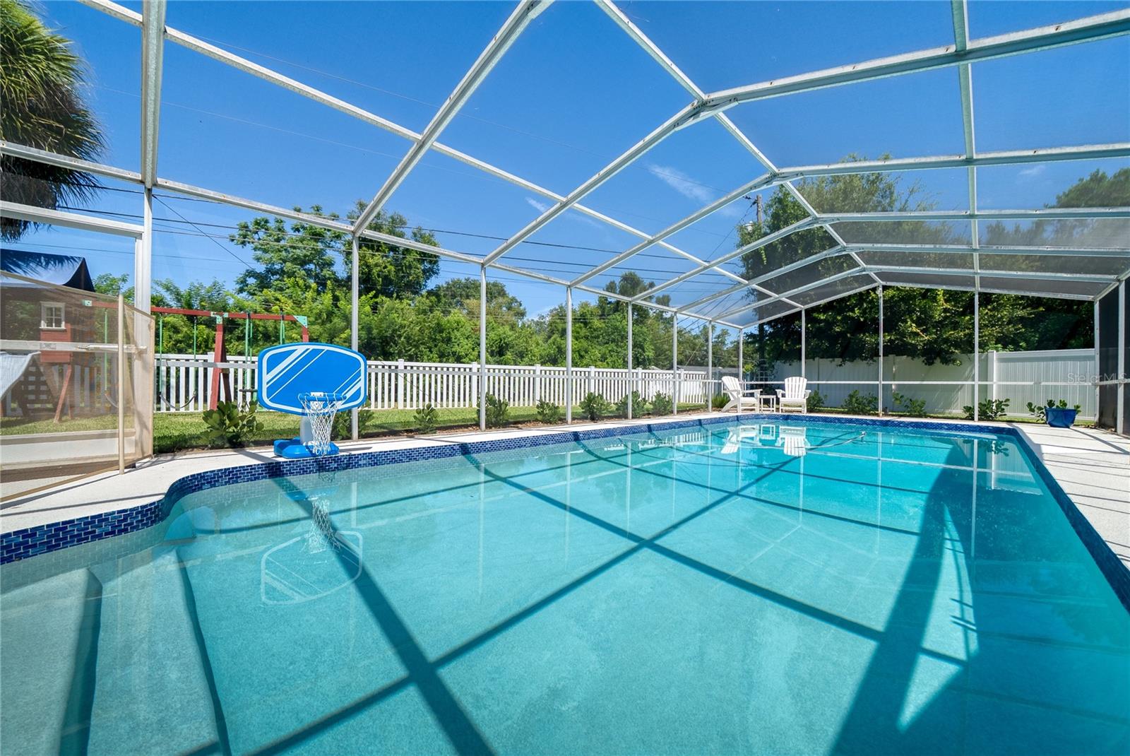 Foto de propiedad en 433 GILBERT RD WINTER PARK con MLS# O6428430