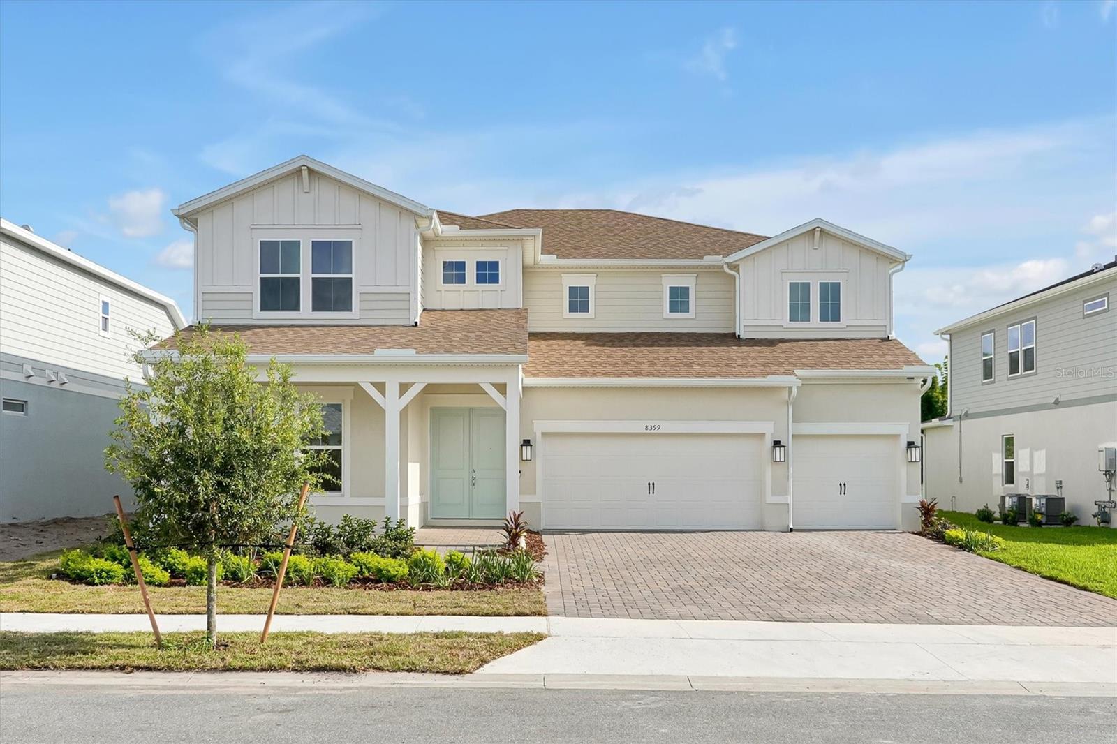 Foto de propiedad en 8399 PARK CLIFF WAY ORLANDO con MLS# O6428454
