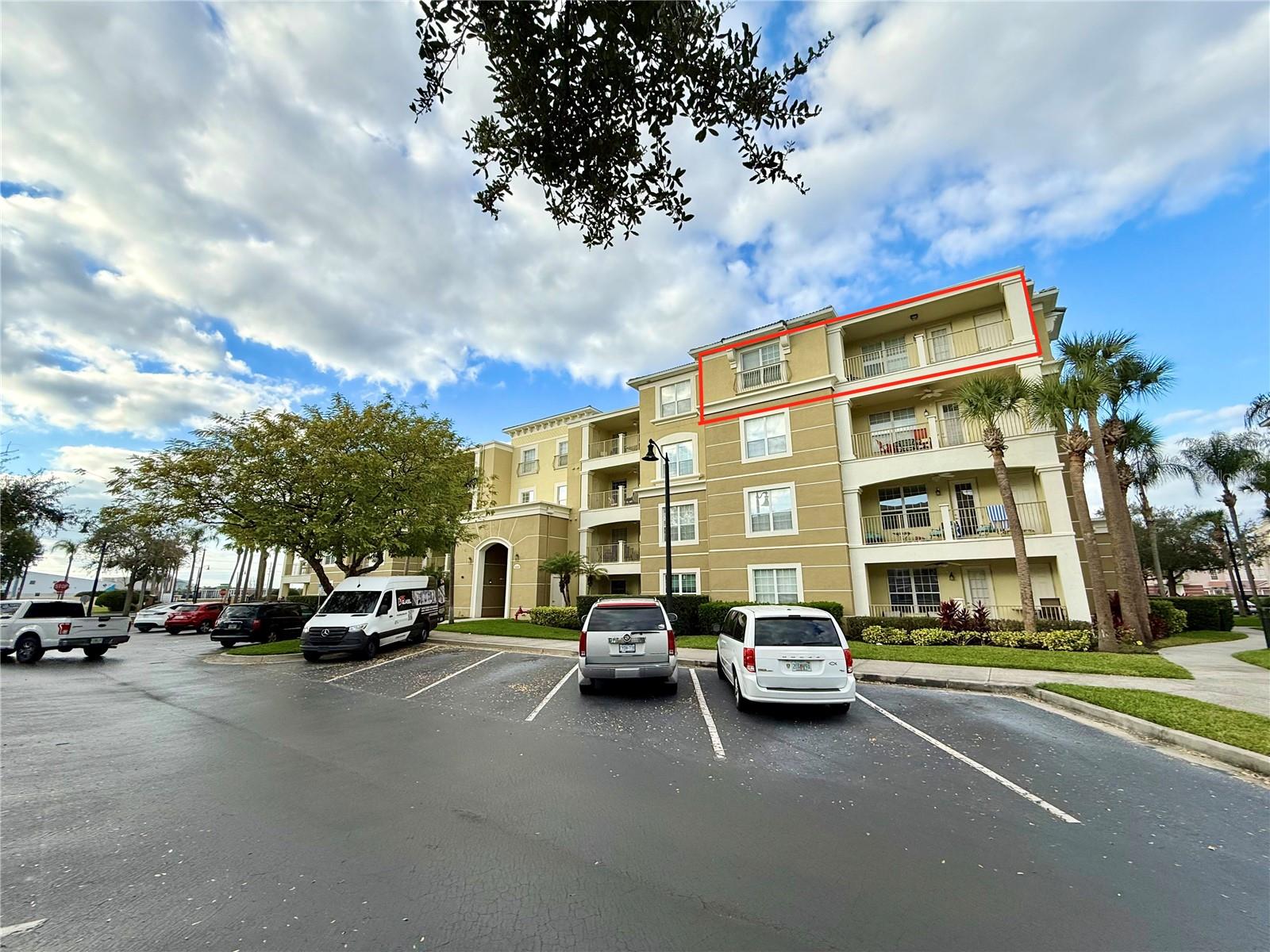 Foto de propiedad en 5049 SHOREWAY LOOP #407 ORLANDO con MLS# O6428949
