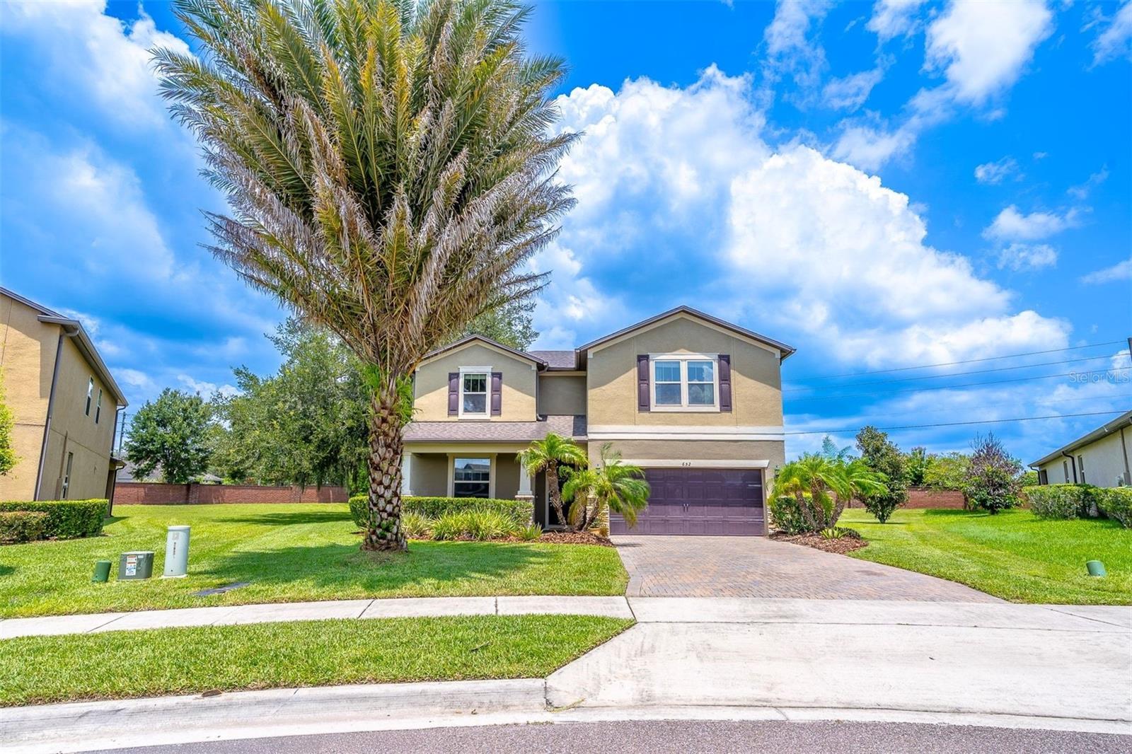 Foto de propiedad en 652 BISHOP BAY LOOP APOPKA con MLS# O6429331