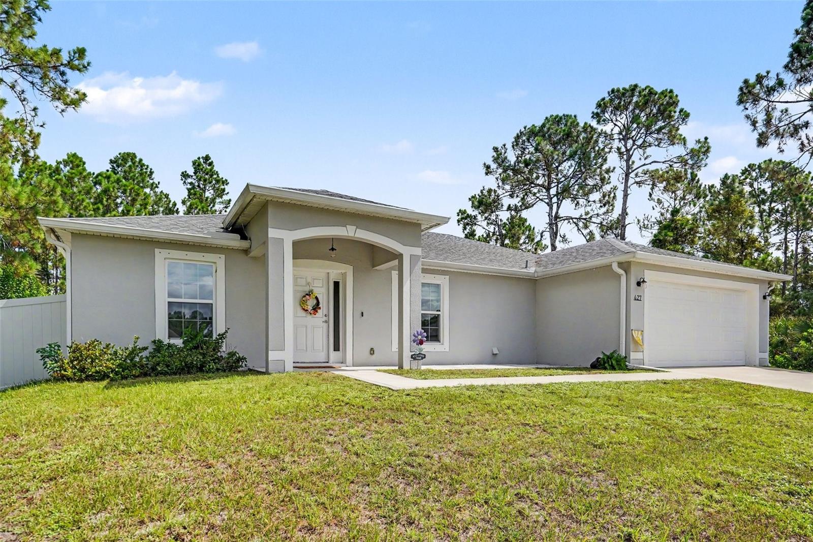 Foto de propiedad en 427 SE FLAGLER RD PALM BAY con MLS# O6429496