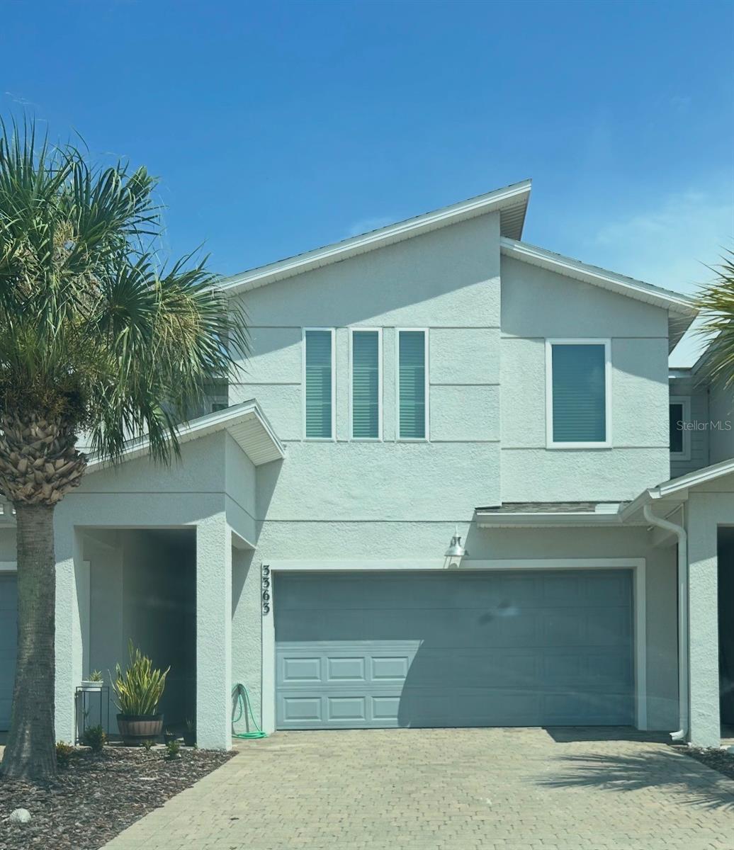 Foto de propiedad en 3363 BELLEZZA CT KISSIMMEE con MLS# O6429510