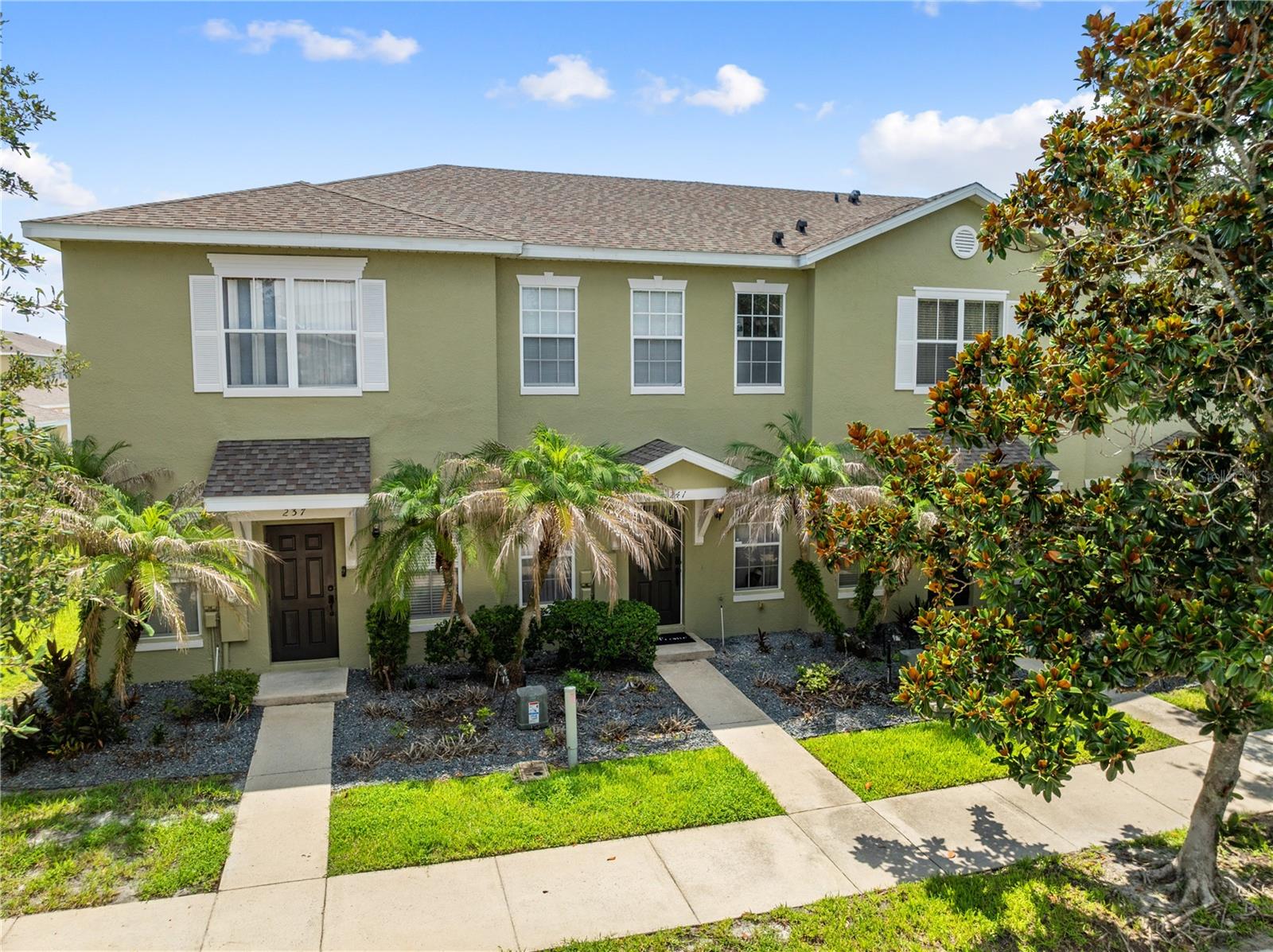 Foto de propiedad en 241 DEEPCOVE RD WINTER GARDEN con MLS# O6429690