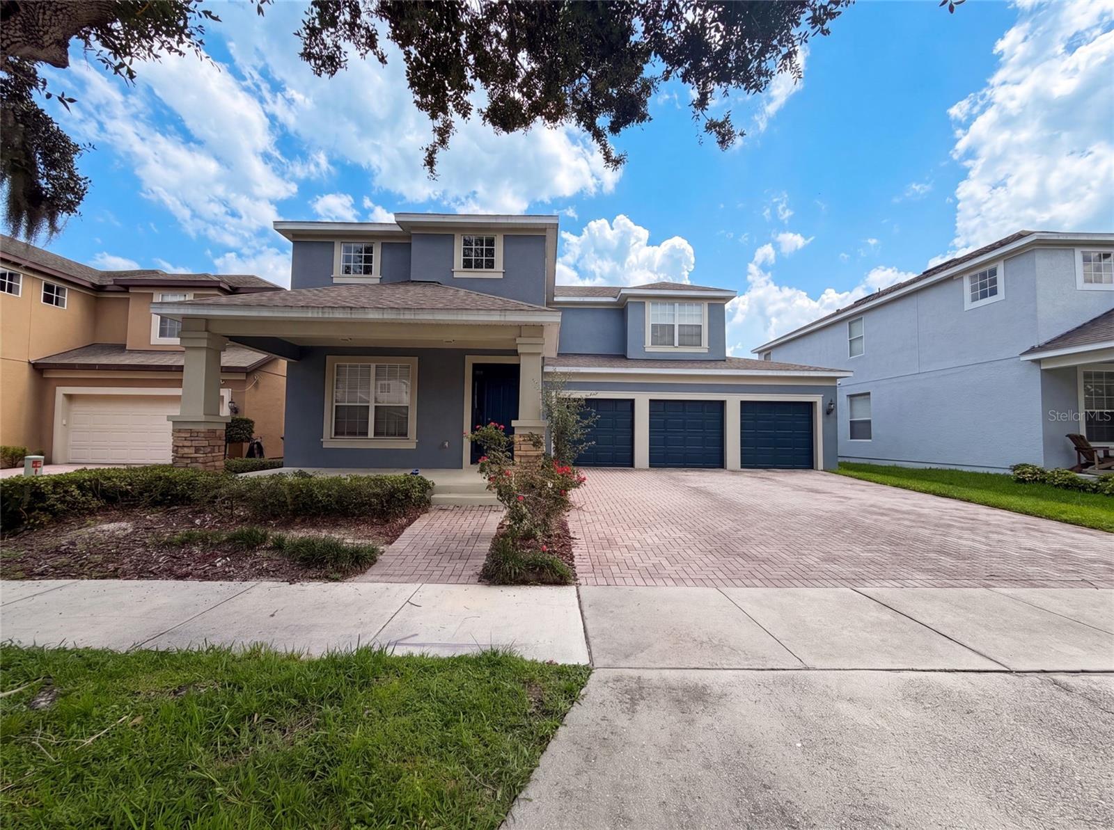 Foto de propiedad en 13228 ROSKIN LN WINDERMERE con MLS# O6429810