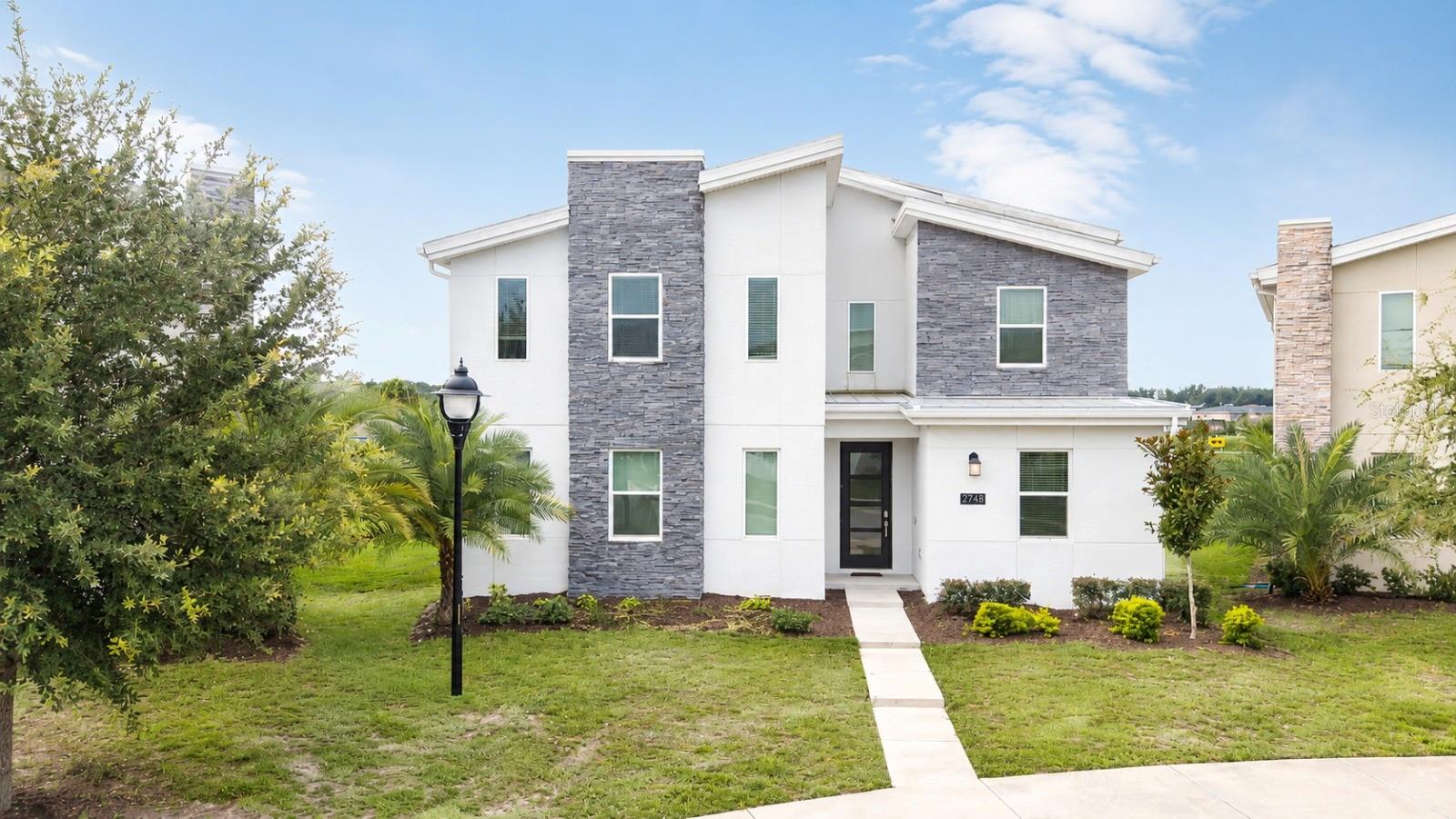 Foto de propiedad en 2746 OXYMORON WAY KISSIMMEE con MLS# O6430382