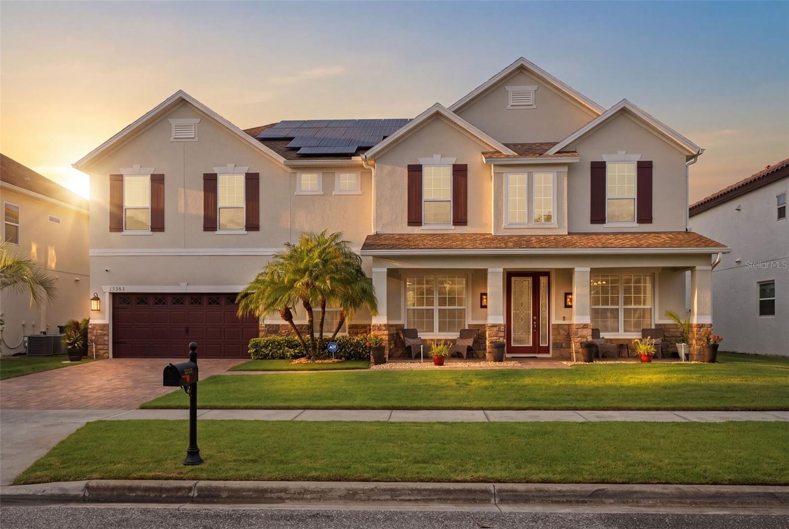 Foto de propiedad en 19385 PUMMELO DR ORLANDO con MLS# O6430498