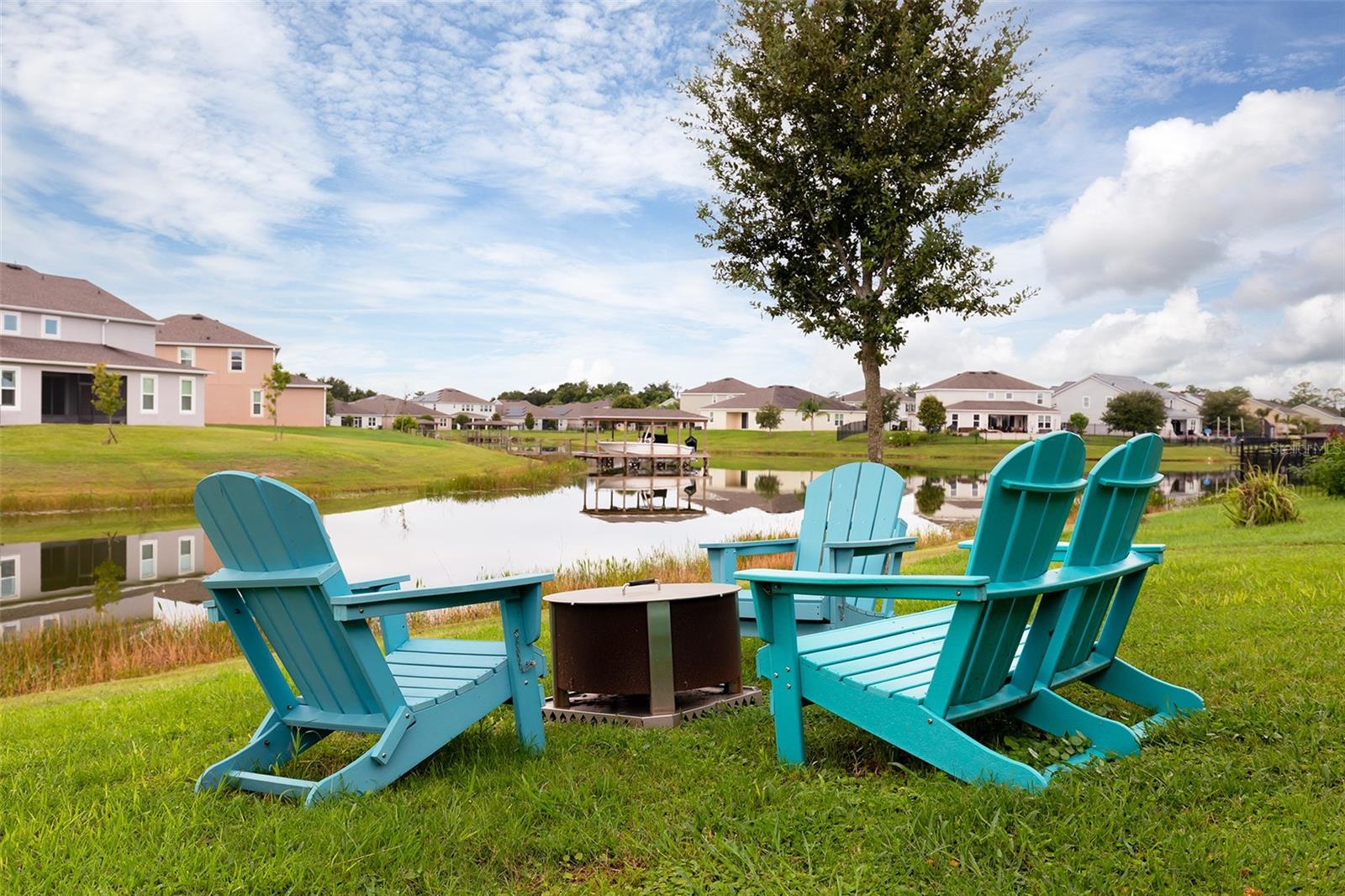 Foto de propiedad en 5012 BESSIE CT ST CLOUD con MLS# O6430705