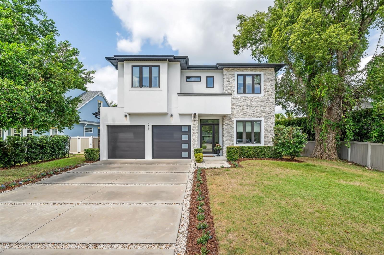 Foto de propiedad en 2407 LAFAYETTE AVE WINTER PARK con MLS# O6431314