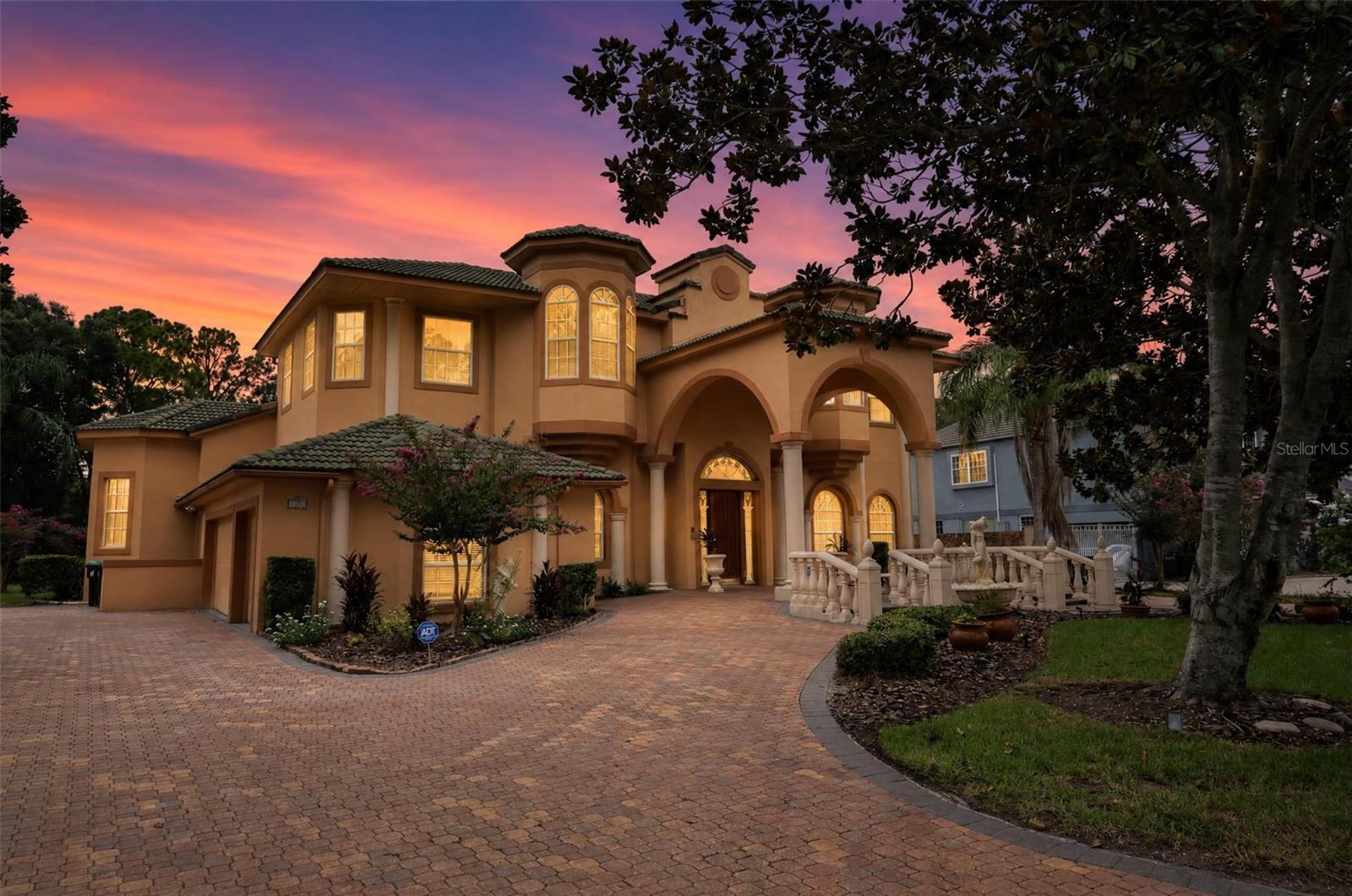 Foto de propiedad en 7957 S PARK PL ORLANDO con MLS# O6431503