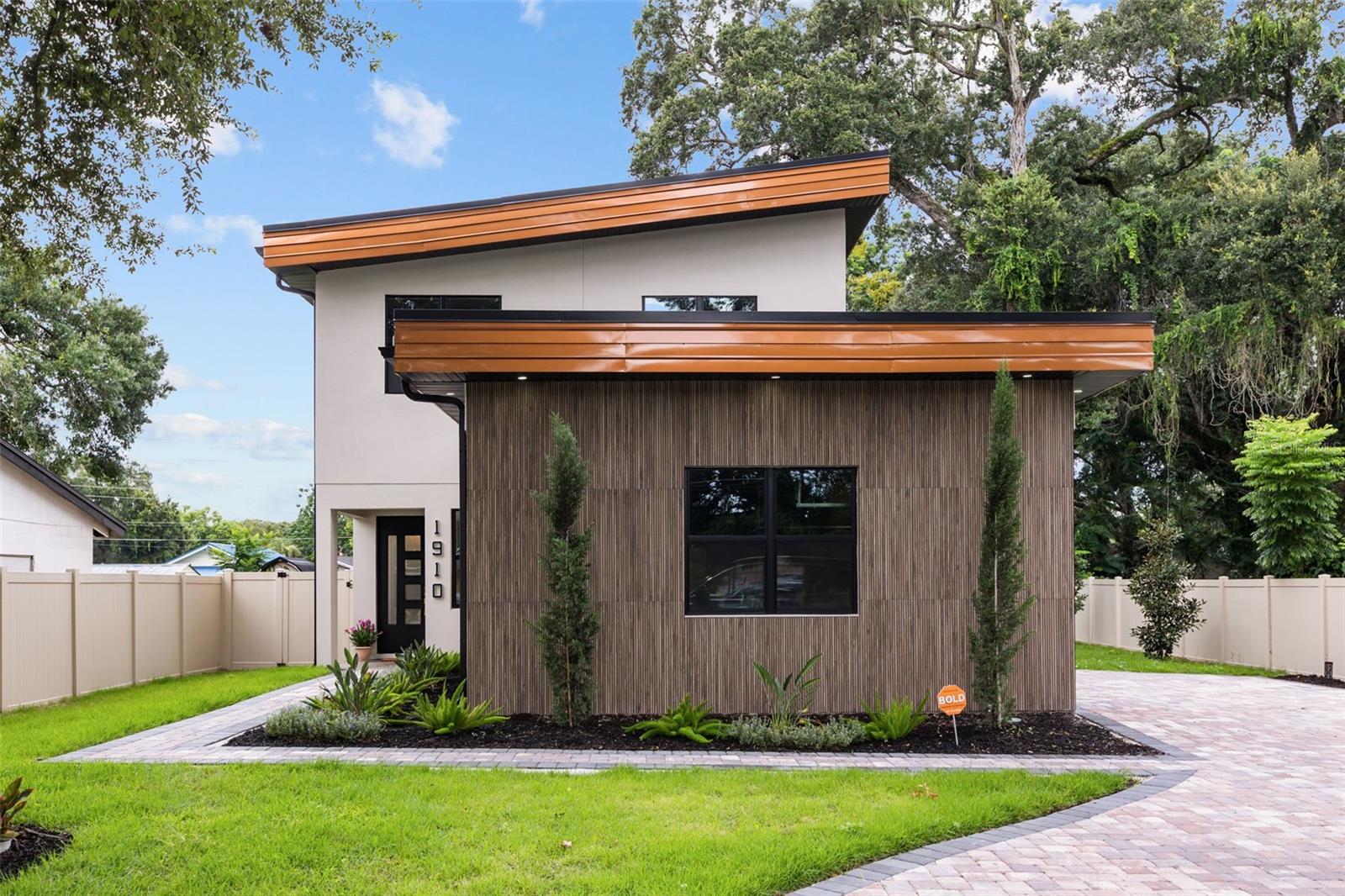 En Venta 1910 CLOVERLAWN AVE, ORLANDO, FL 32806