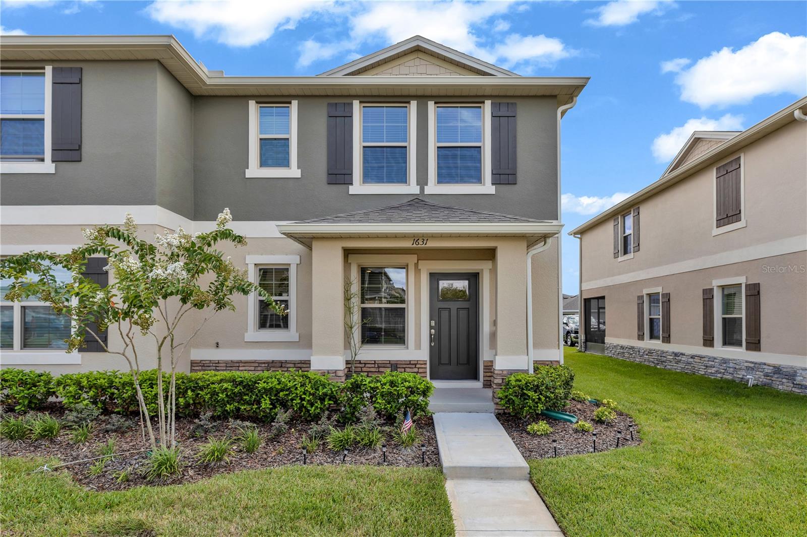 En Venta 1631 BITTEROOT ST, KISSIMMEE, FL 34744