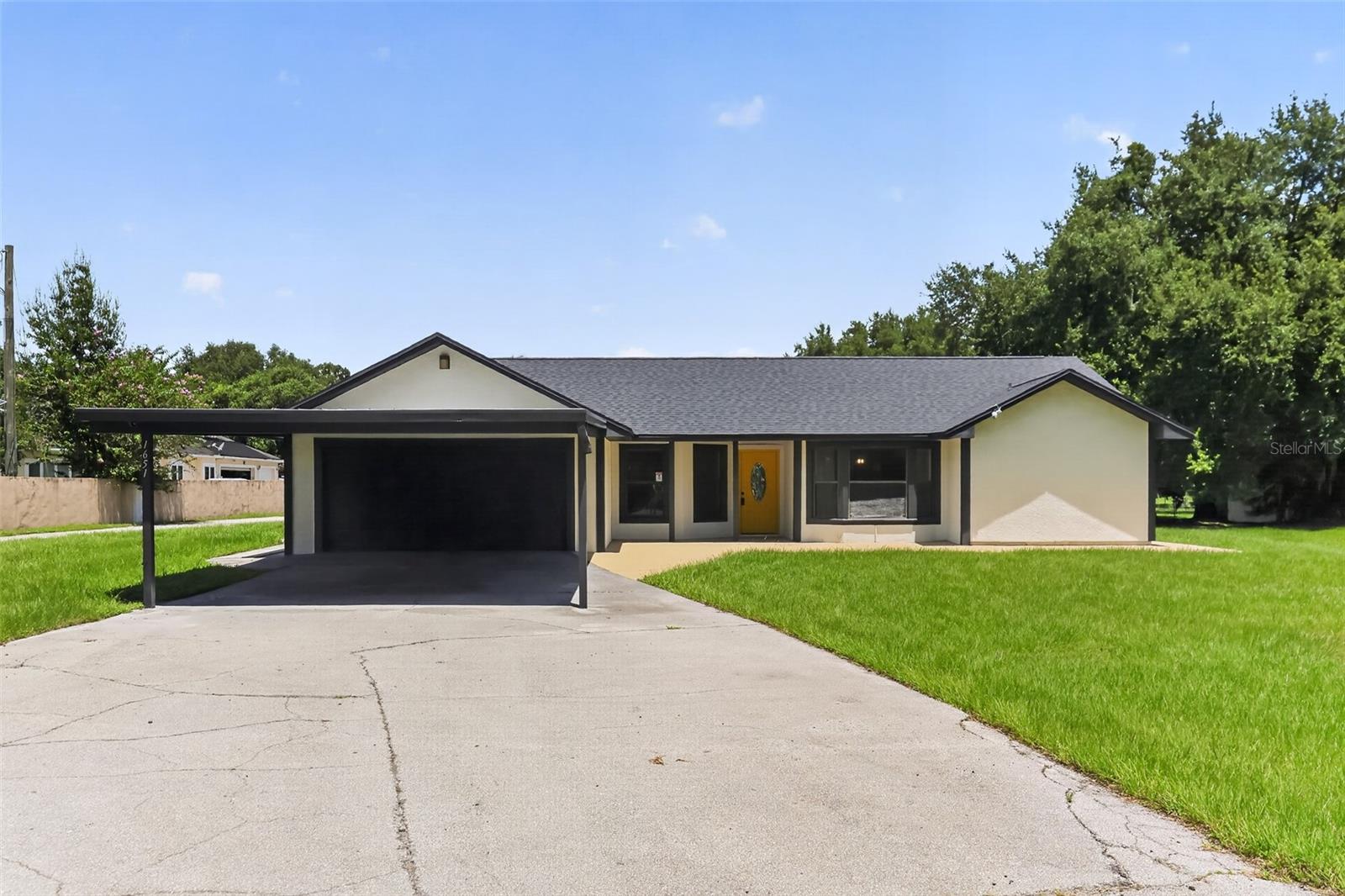 Foto de propiedad en 1651 GRANADA BLVD KISSIMMEE con MLS# O6432949