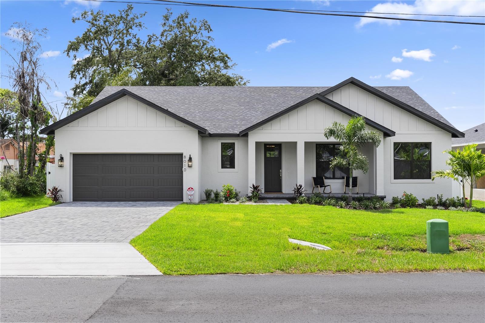 En Venta 8010 GONDOLA DR, ORLANDO, FL 32809
