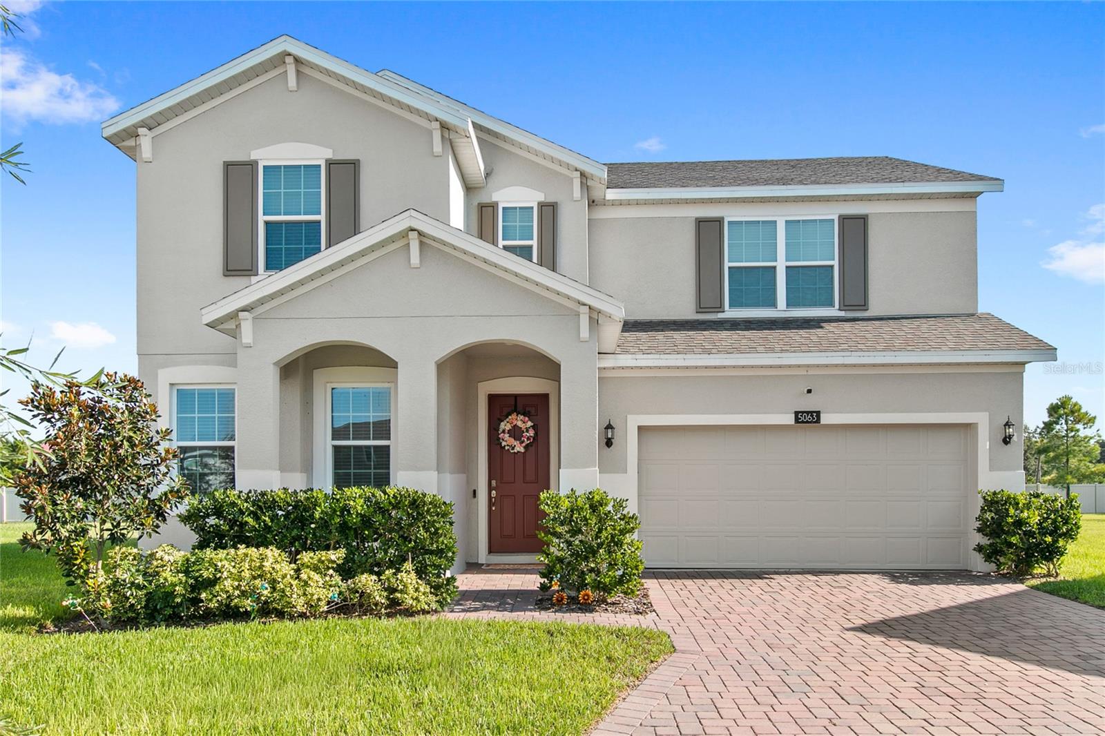 Foto de propiedad en 5063 HATCHINEHA CT ST CLOUD con MLS# O6433284