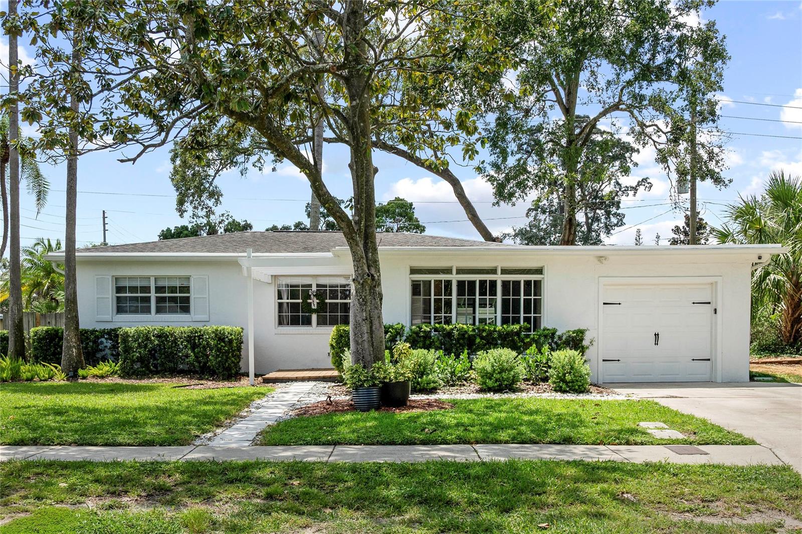 Foto de propiedad en 3510 CHELSEA ST ORLANDO con MLS# O6433366