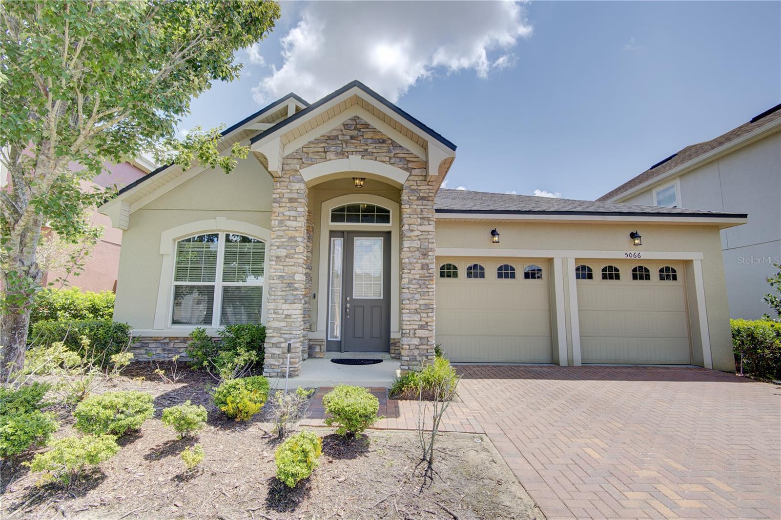 En Venta 5066 DOVE TREE ST, ORLANDO, FL 32811