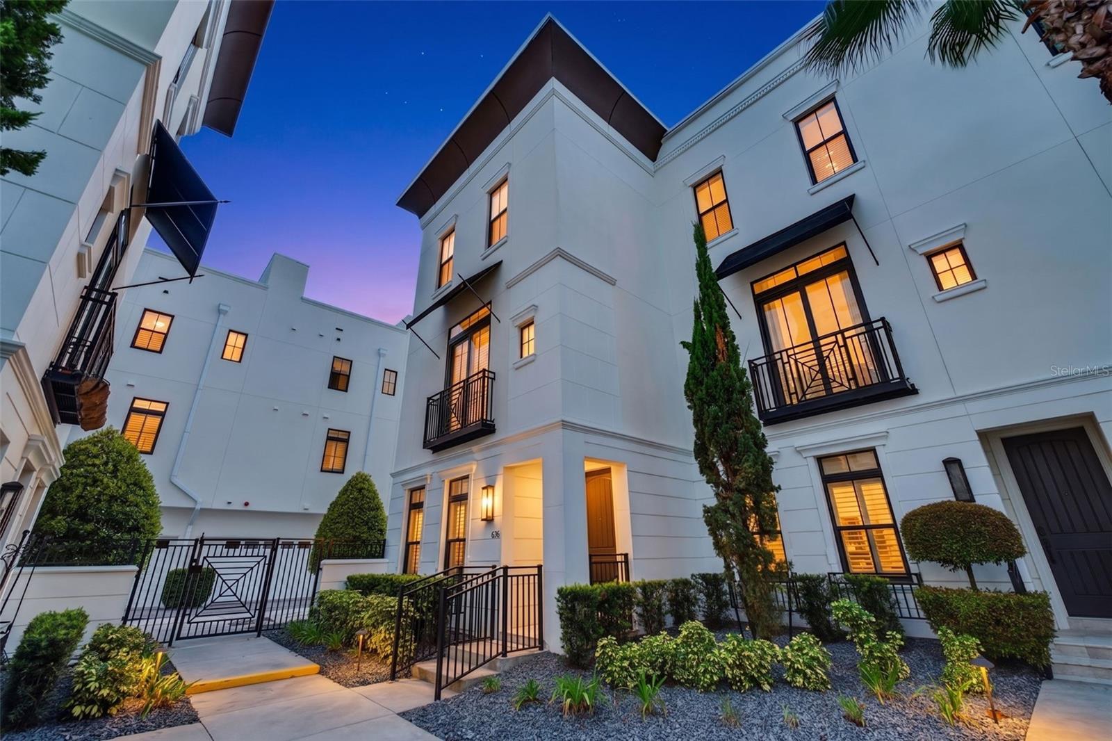 En Venta 636 MARIPOSA ST, ORLANDO, FL 32801