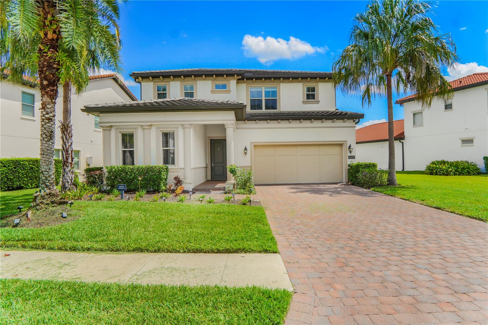Foto de propiedad en 10427 ROYAL CYPRESS WAY ORLANDO con MLS# O6433701