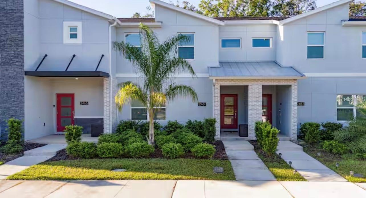 Foto de propiedad en 2461 READING TRL KISSIMMEE con MLS# O6433732