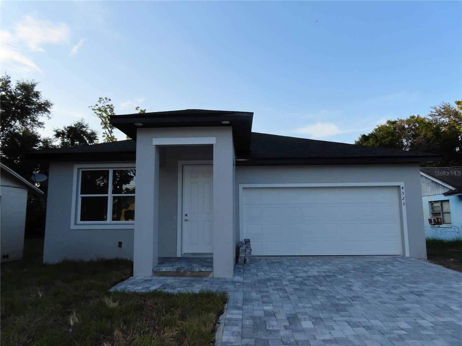 En Venta 4525 RALEIGH ST, ORLANDO, FL 32811
