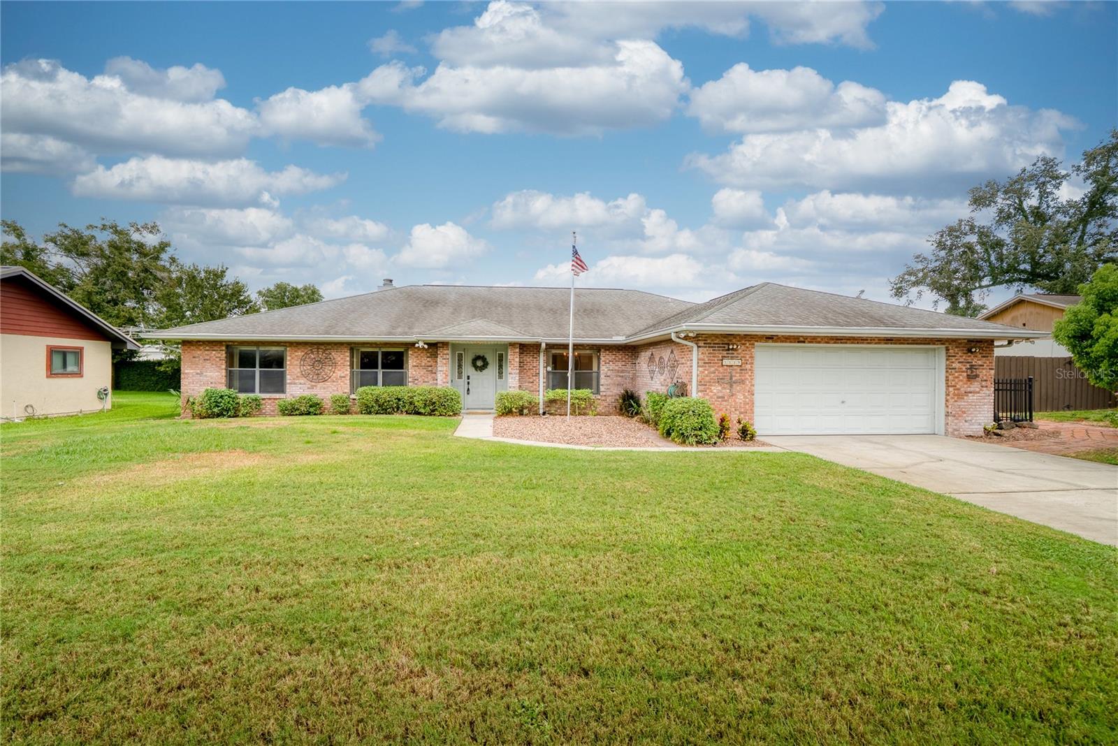 En Venta 5519 LAKE MARY JESS SHORES CT, ORLANDO, FL 32839