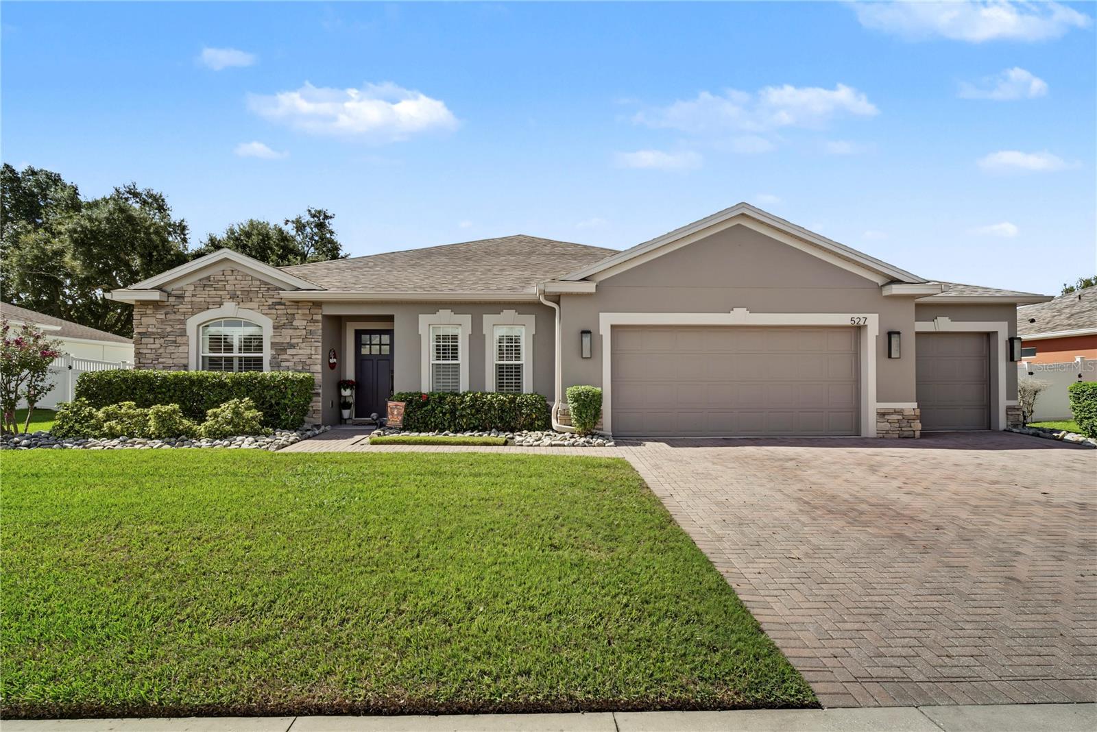 Foto de propiedad en 527 COPPERDALE AVE WINTER GARDEN con MLS# O6434504