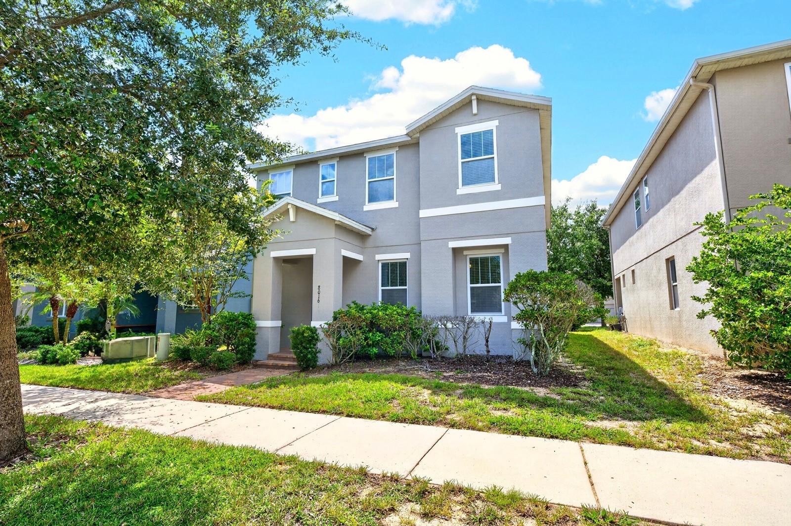 Foto de propiedad en 8016 SWEET ORANGE AVE WINTER GARDEN con MLS# O6434740