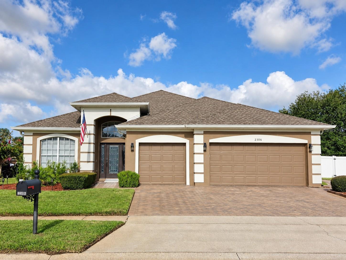 Welcome Home to 2306 Emerald Rose Way
