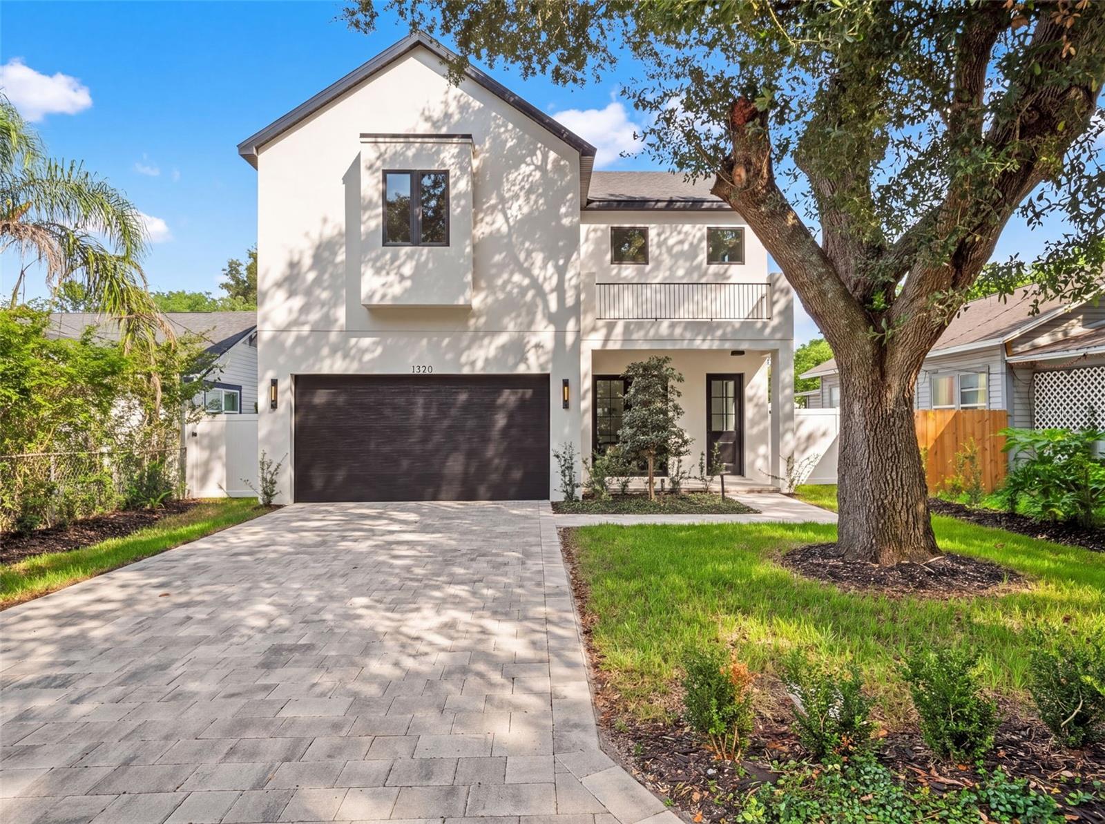 En Venta 1320 CLOVERLAWN AVE, ORLANDO, FL 32806