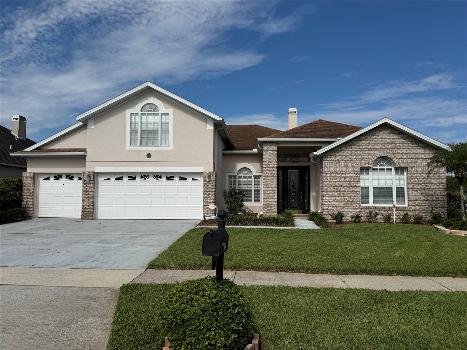 En Venta 1630 MORGANS MILL CIR, ORLANDO, FL 32825