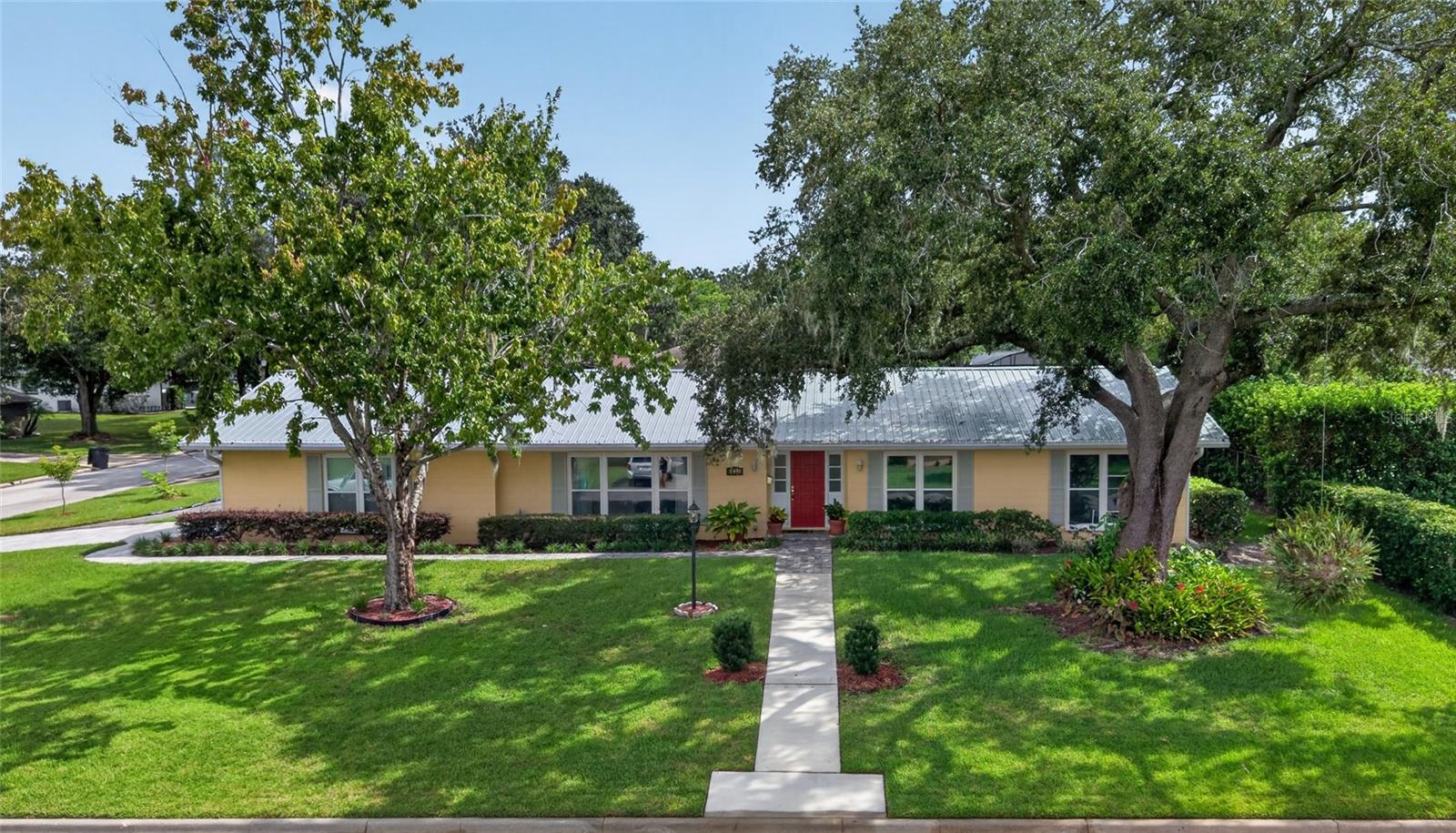 Foto de propiedad en 148 ROPER DR WINTER GARDEN con MLS# O6435330