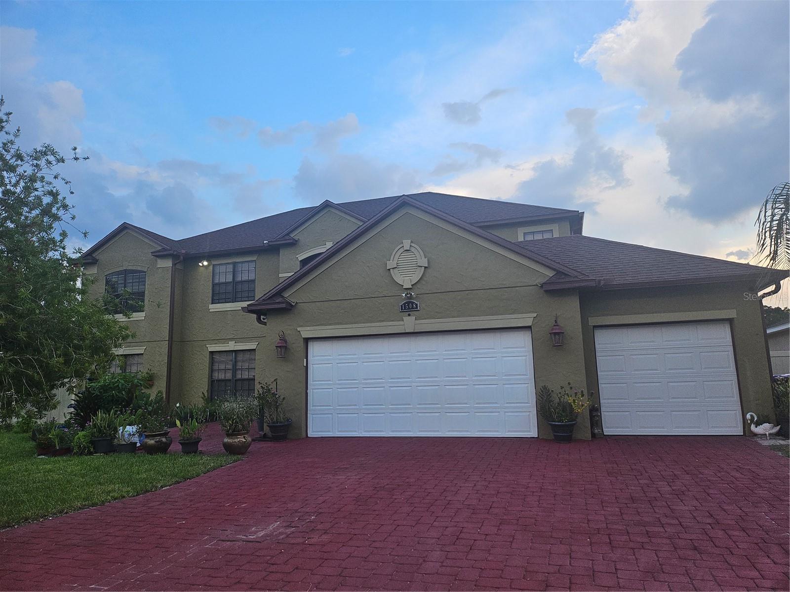 En Venta 1508 ANGLER AVE, KISSIMMEE, FL 34746